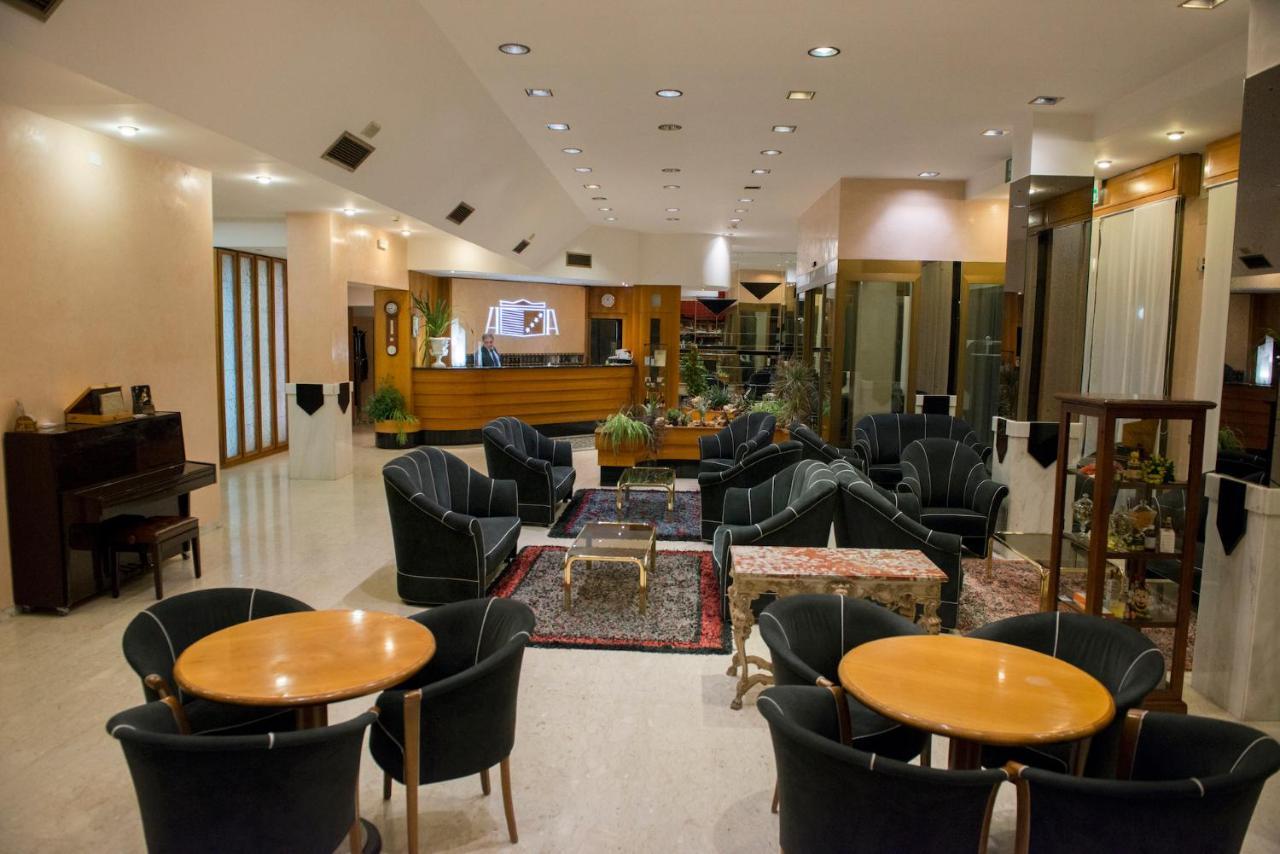Grand Hotel Ambasciatori Wellness & Spa Chianciano Terme Εξωτερικό φωτογραφία